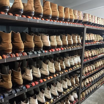 Traditional roller skates organized by size